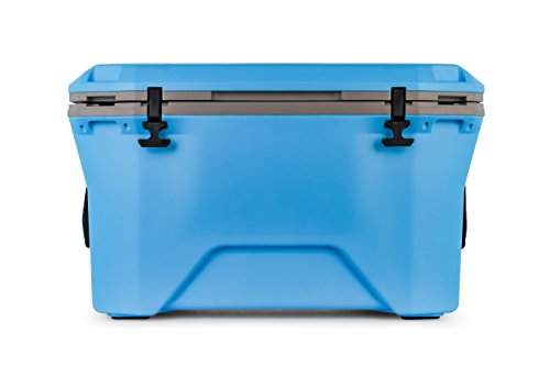 Camco Currituck Cyan Blue & Gray 30 Quart Cooler Rugged Exterior Made for Camping, Hunting, Fishing and Tailgating w/ Cooler Basket