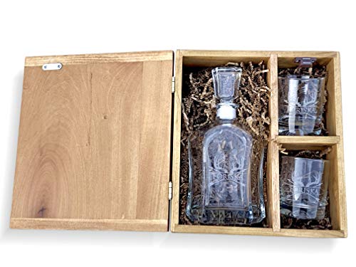 Krezy Case Personalized Liquor Decanter & Whiskey Glasses - Decanter for Groomsmen - Decanter with 2 Whiskey glasses - Classic design with name engraved - Anniversary, Engagement Decanter