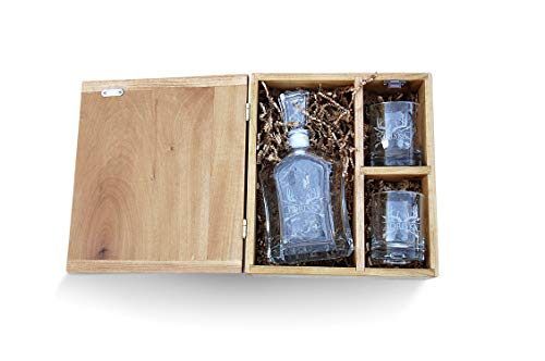Krezy Case Personalized Liquor Decanter & Whiskey Glasses - Decanter for Groomsmen - Decanter with 2 Whiskey glasses - Classic design with name engraved - Anniversary, Engagement Decanter