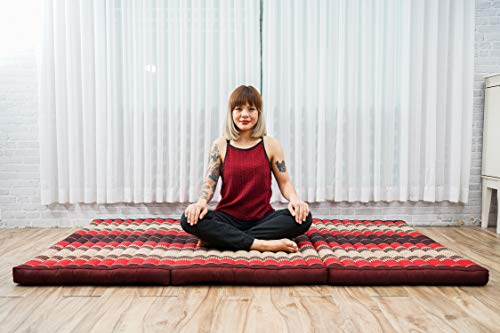 LEEWADEE Trifold Mattress XL – Comfortable Thai Massage Pad, Foldable Relaxation Floor Mattress Filled with Eco-Friendly Kapok, Perfect to Use as a Sleeping Mat 79 x 41 inches, red