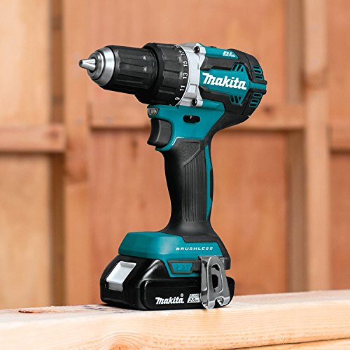 Makita XFD12R 18V LXT Lithium-Ion Compact Brushless Cordless 1/2" Driver-Drill Kit (2.0Ah),