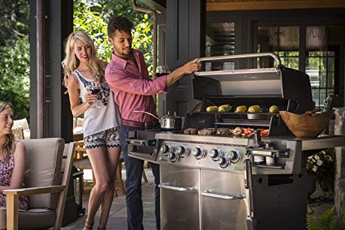 Broil King Regal 420 4 Burner Liquid Propane Gas Grill - Black