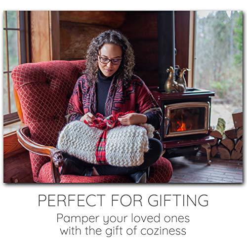 Extra Large Merino Blanket Knit Kit. Includes Super Soft Air Merino Yarn, Big Wooden Needles & Printed Cape Cod Blanket Pattern. Color: Bluebird