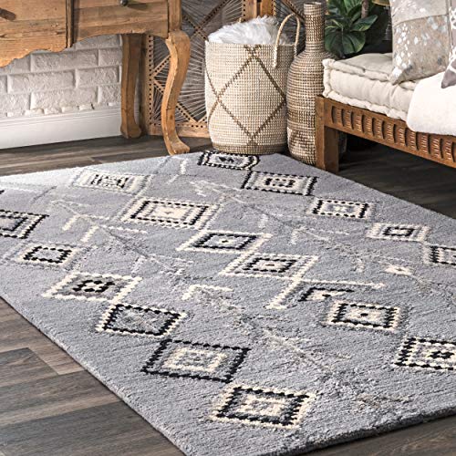 nuLOOM Belini Hand Tufted Wool Area Rug, 4' x 6', Dark Grey