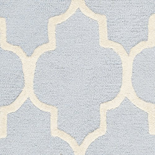 Safavieh Cambridge Collection CAM134A Handmade Moroccan Wool Area Rug, 6' x 9', Light Blue/Ivory