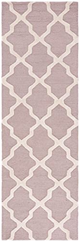 Safavieh Cambridge Collection CAM121J Handmade Trellis Premium Wool Runner, 2'6" x 12' , Beige / Ivory