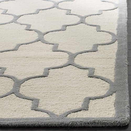 Safavieh Cambridge Collection CAM134Y Handmade Moroccan Wool Area Rug, 9' x 12', Ivory/Silver