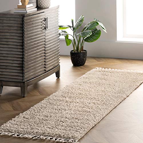 nuLOOM Neva Plush Shag Area Rug, 7' 10" x 10' 10", Beige