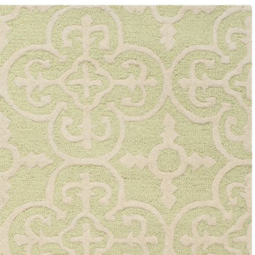 Safavieh Cambridge Collection CAM133B Handmade Moroccan Wool Area Rug, 6' x 9', Light Green/Ivory