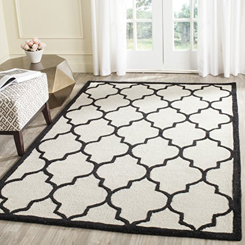 Safavieh Cambridge Collection CAM134W Handmade Moroccan Wool Area Rug, 8' x 10', Ivory/Black