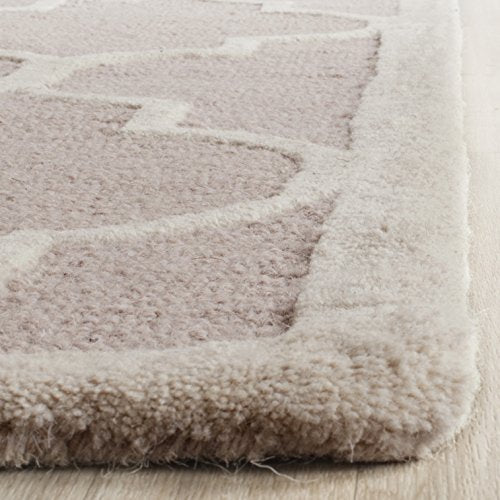 Safavieh Cambridge Collection CAM134J Handmade Moroccan Wool Area Rug, 8' x 8' Square, Beige/Ivory