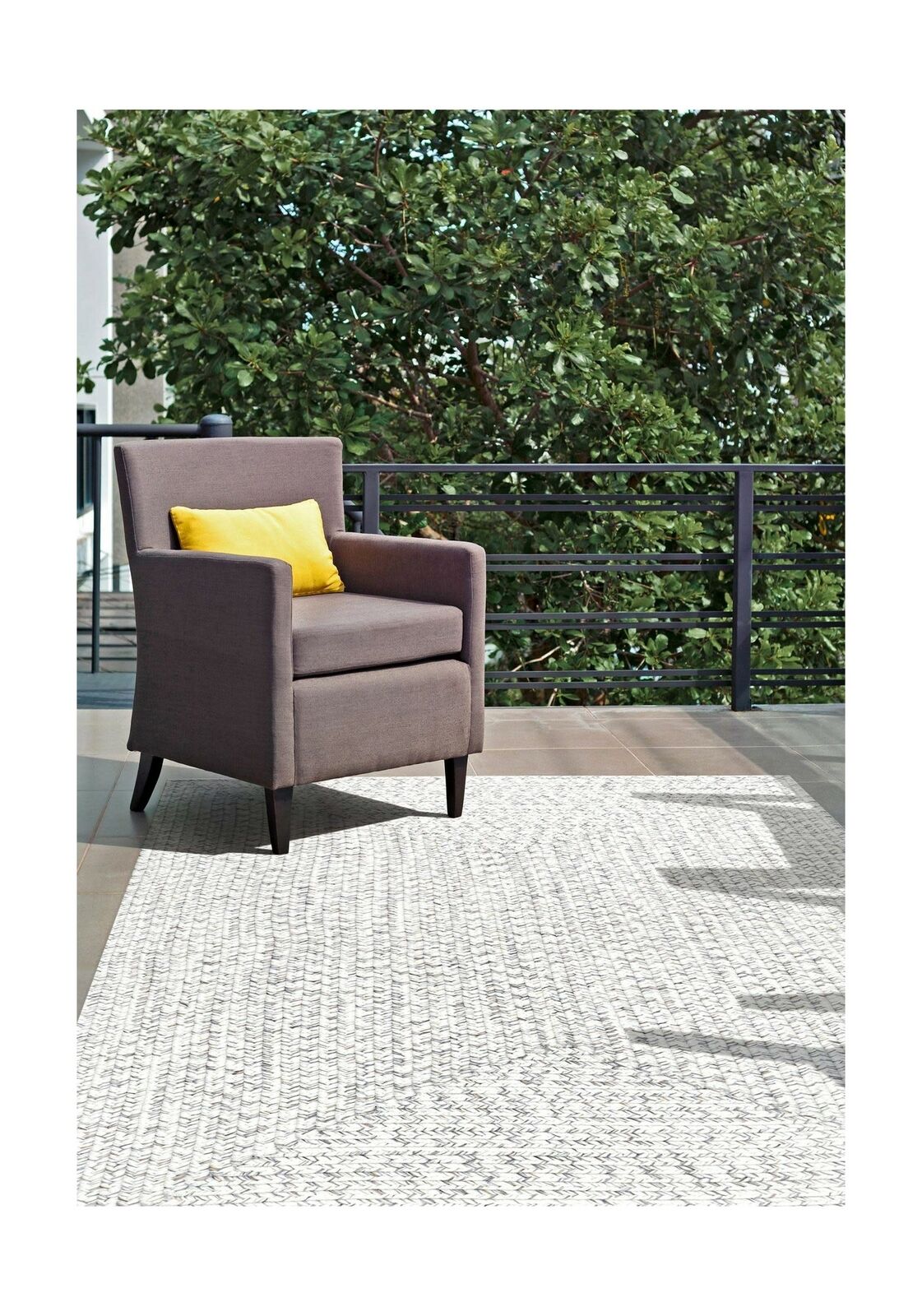 nuLOOM Lefebvre Braided Indoor/Outdoor Area Rug, 2' 6" x 18', Ivory 2' 6" x 18'