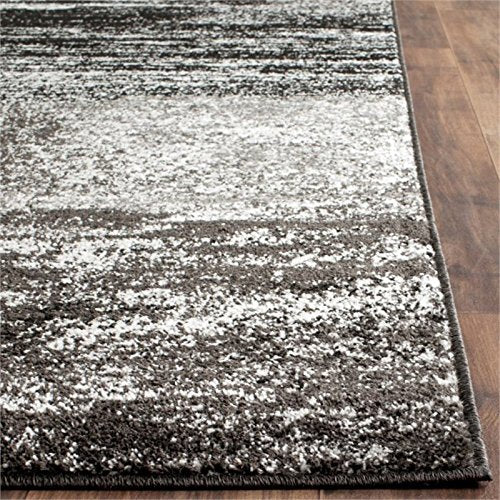 SAFAVIEH Adirondack Collection ADR112A Modern Abstract Non-Shedding Living Room Bedroom Area Rug, 8' x 8' Round, Silver / Black