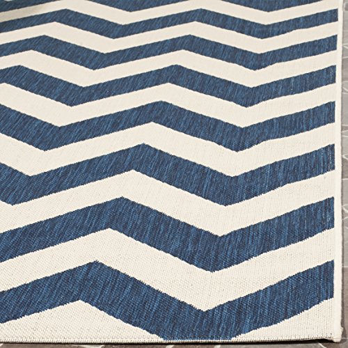 Safavieh Courtyard Collection CY6244 Chevron Indoor/ Outdoor Non-Shedding Stain Resistant Patio Backyard Area Rug, 8' x 11', Navy / Beige