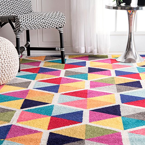 nuLOOM Maris Triangles Area Rug, 8' x 10', Multi