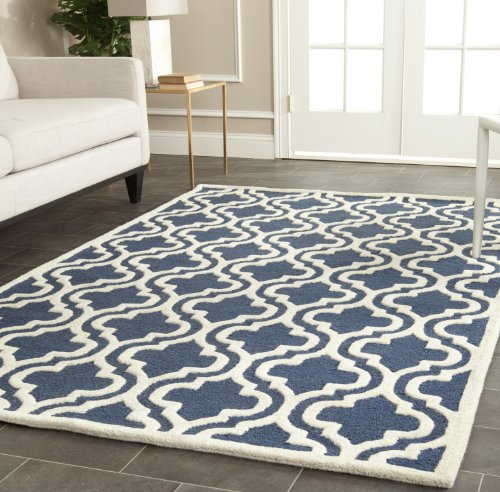 Safavieh Cambridge Collection CAM132G Handmade Moroccan Premium Wool Area Rug, 8' x 10', Navy / Ivory