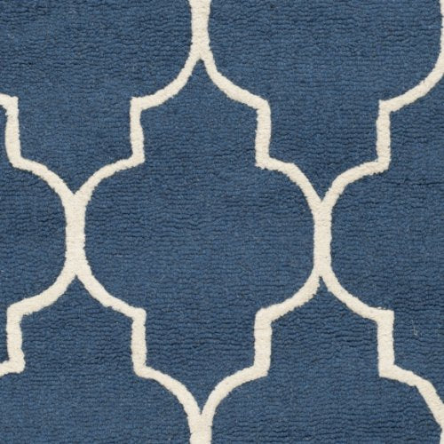 Safavieh Cambridge Collection CAM134G Handmade Moroccan Wool Area Rug, 10' x 10' Round, Navy/Ivory