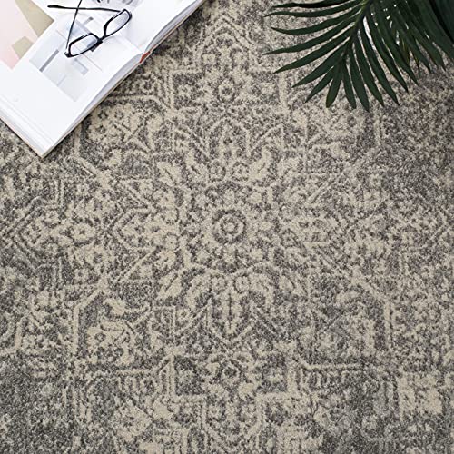 SAFAVIEH Evoke Collection EVK256S Oriental Distressed Non-Shedding Living Room Bedroom Dining Home Office Area Rug, 6'7" x 9', Silver / Ivory