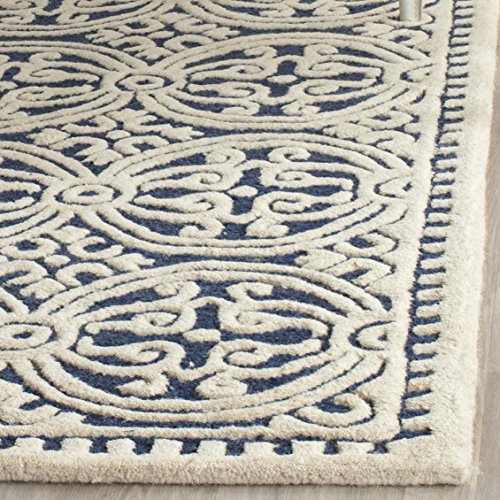 Safavieh Cambridge Collection CAM123G Handmade Moroccan Premium Wool Area Rug, 4' x 6', Navy Blue / Ivory