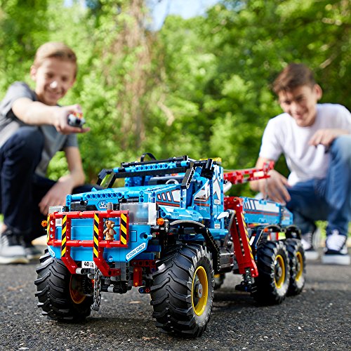 LEGO Technic 6x6 All Terrain Tow Truck 42070 Building Kit (1862 Pieces)