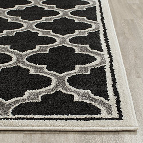 SAFAVIEH Amherst Collection AMT412G Moroccan Geometric Non-Shedding Living Room Bedroom Dining Home Office Area Rug, 7' x 7' Square, Anthracite / Ivory