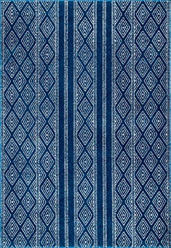 nuLOOM Sarina Diamonds Area Rug, 6 ft 7 in x 9 ft, Blue