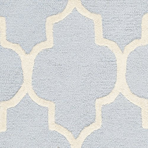 Safavieh Cambridge Collection CAM134A Handmade Moroccan Wool Area Rug, 6' x 9', Light Blue/Ivory